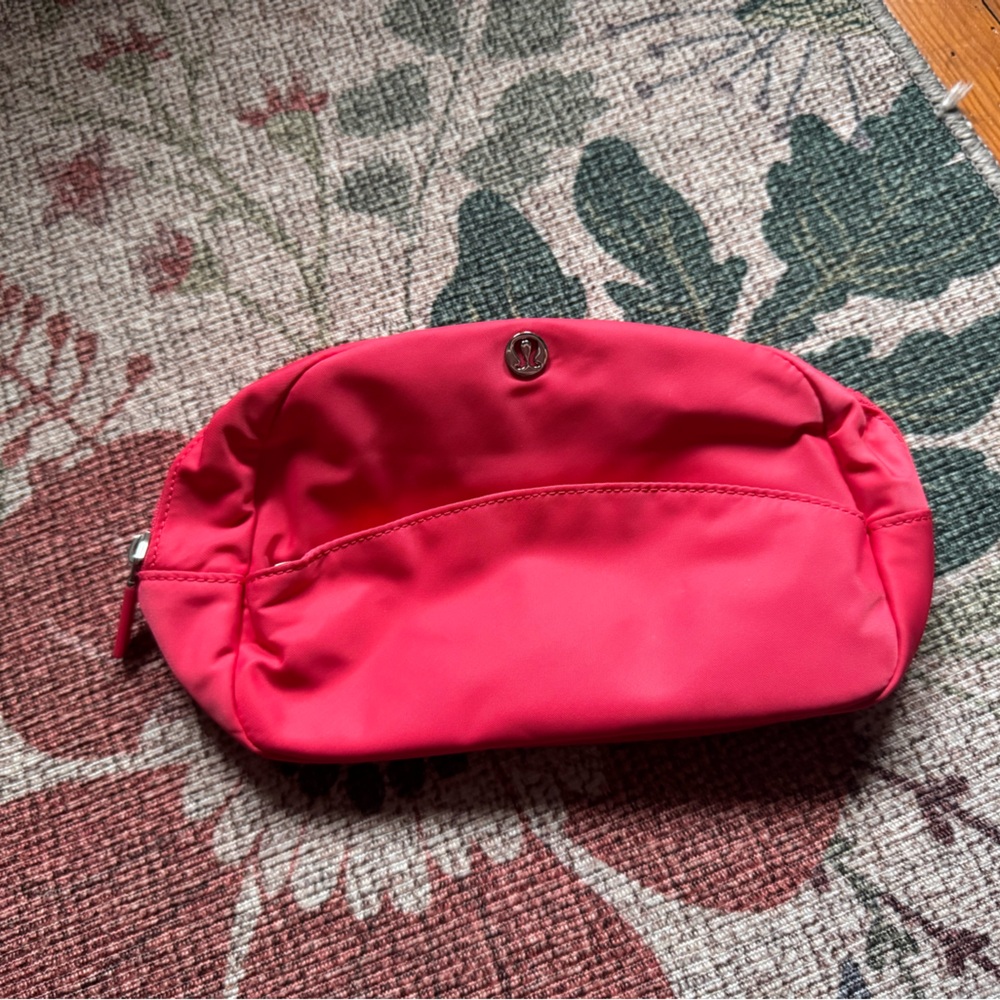 Lululemon Glaze Pink City Essential Pouch - 4L